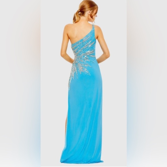 MAC DUGGAL 2207 NWT Embellished One Shoulder Cut Out Gown - Picture 3 of 9